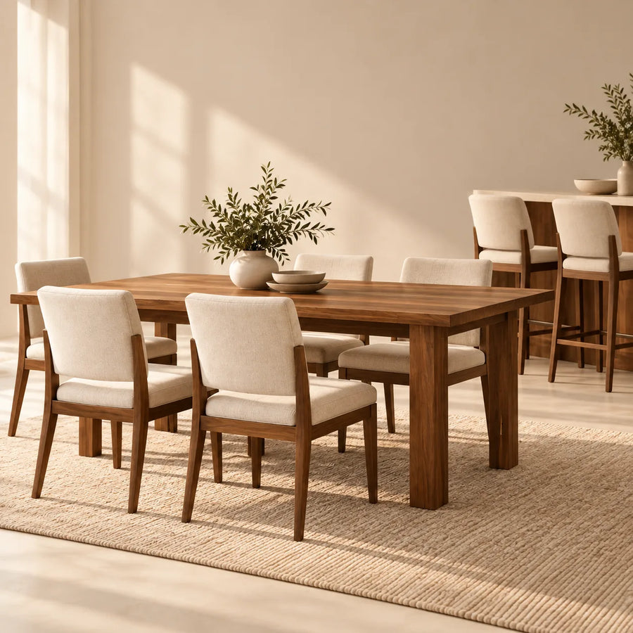 Dining Chairs & Bar Stools